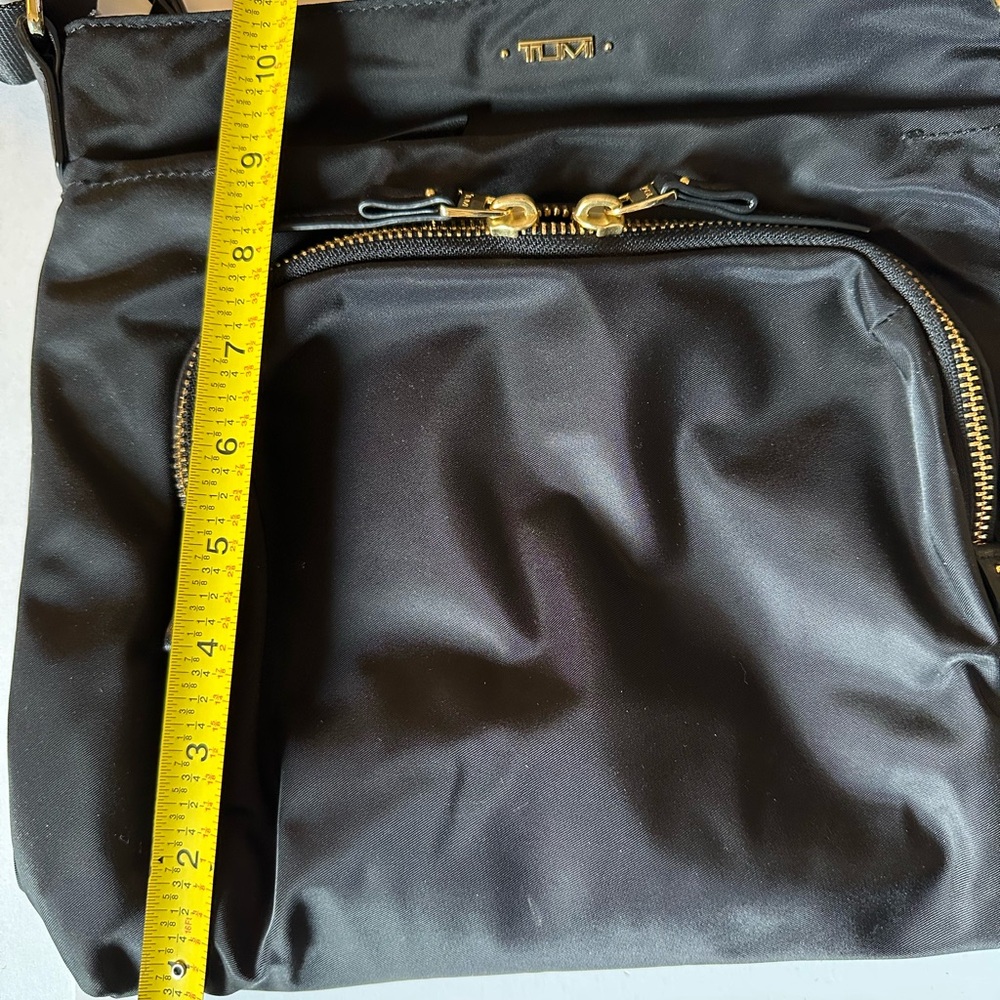 New TUMI Black and Gold Crossbody Bag - Picture 9 of 9